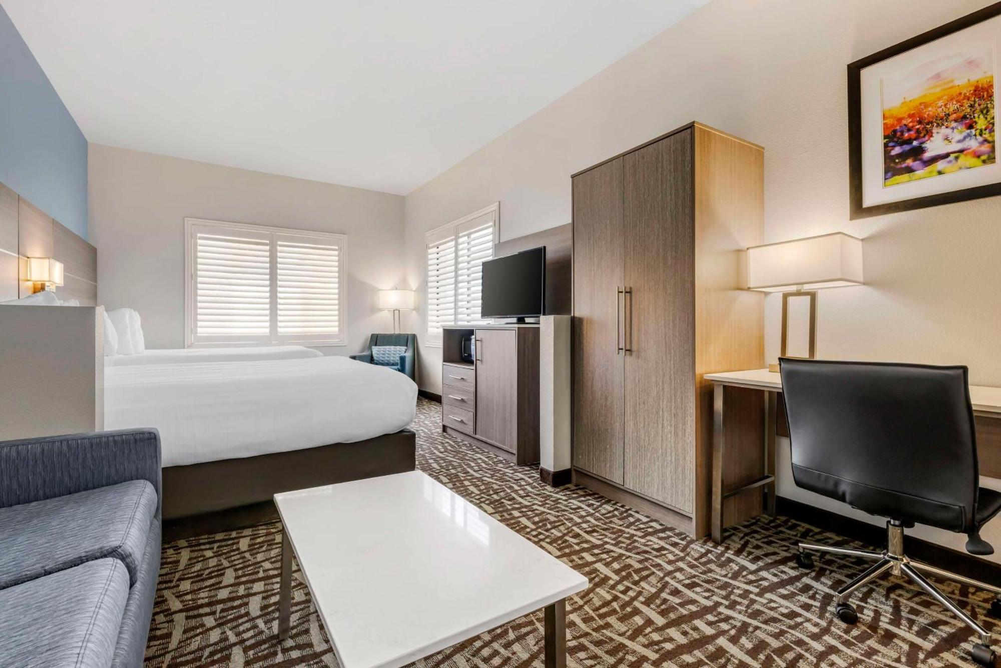 Best Western Plus Lake Elsinore Inn & Suites Eksteriør billede
