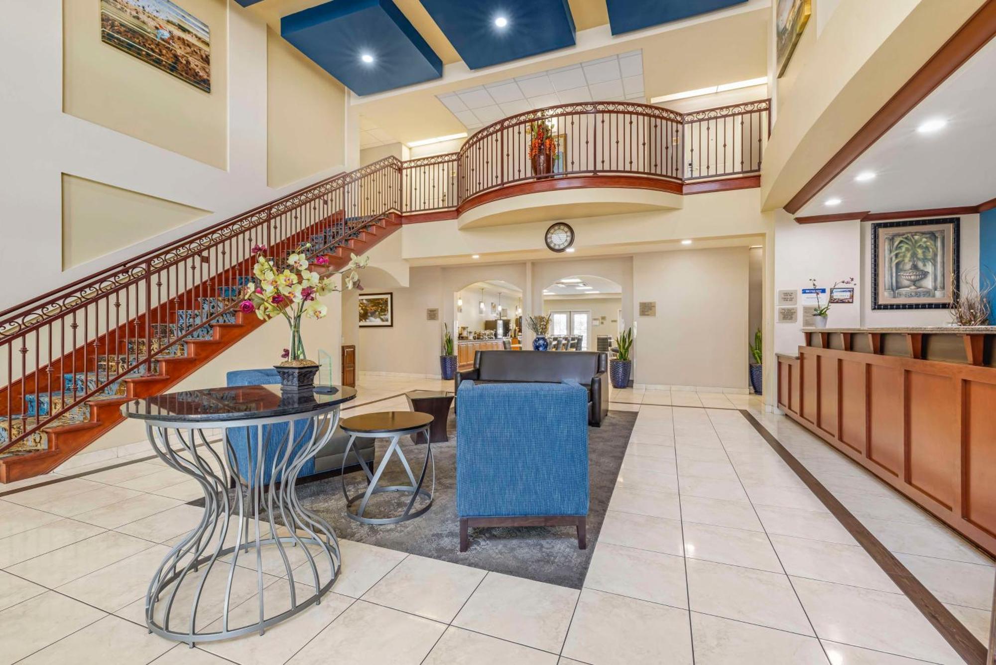 Best Western Plus Lake Elsinore Inn & Suites Eksteriør billede