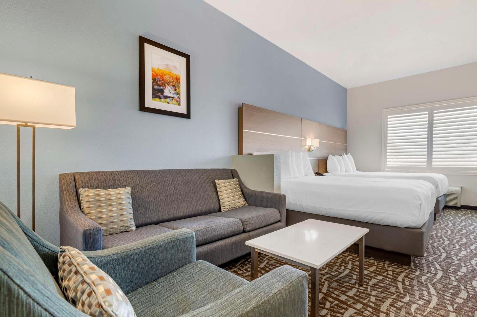 Best Western Plus Lake Elsinore Inn & Suites Eksteriør billede