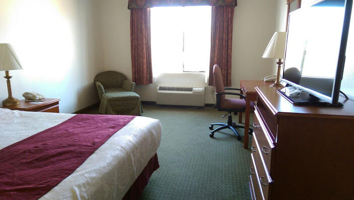 Best Western Plus Lake Elsinore Inn & Suites Eksteriør billede